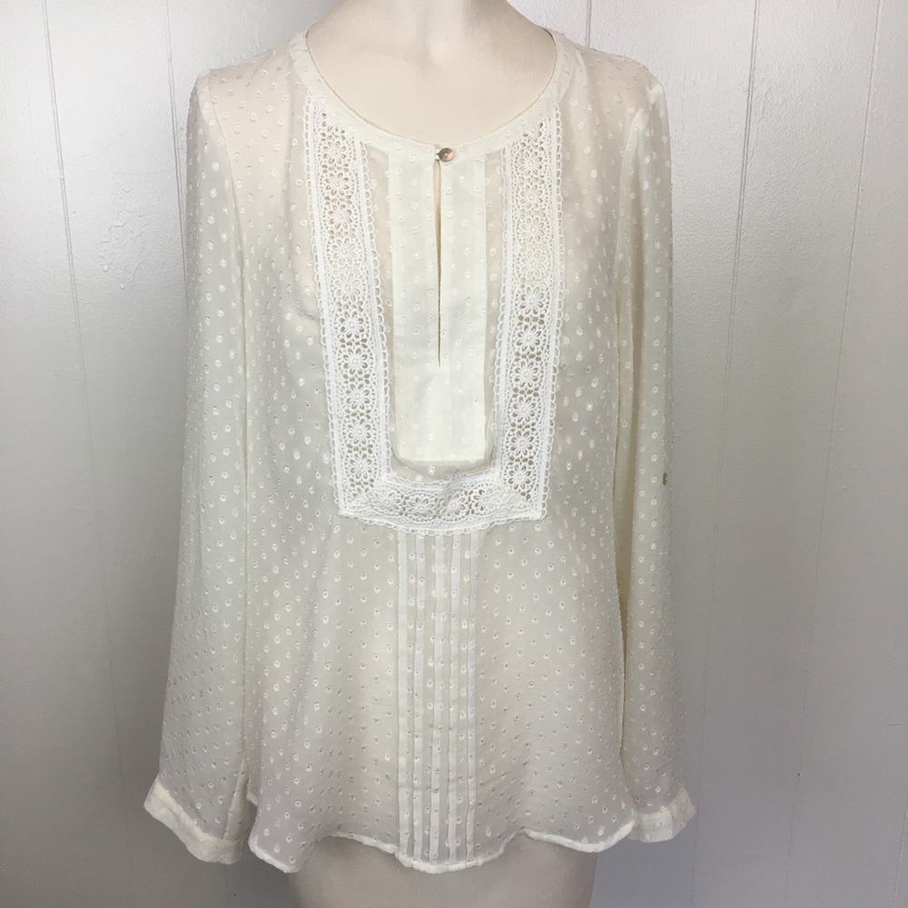 Daniel Rainn White Keyhole Blouse Sz. M